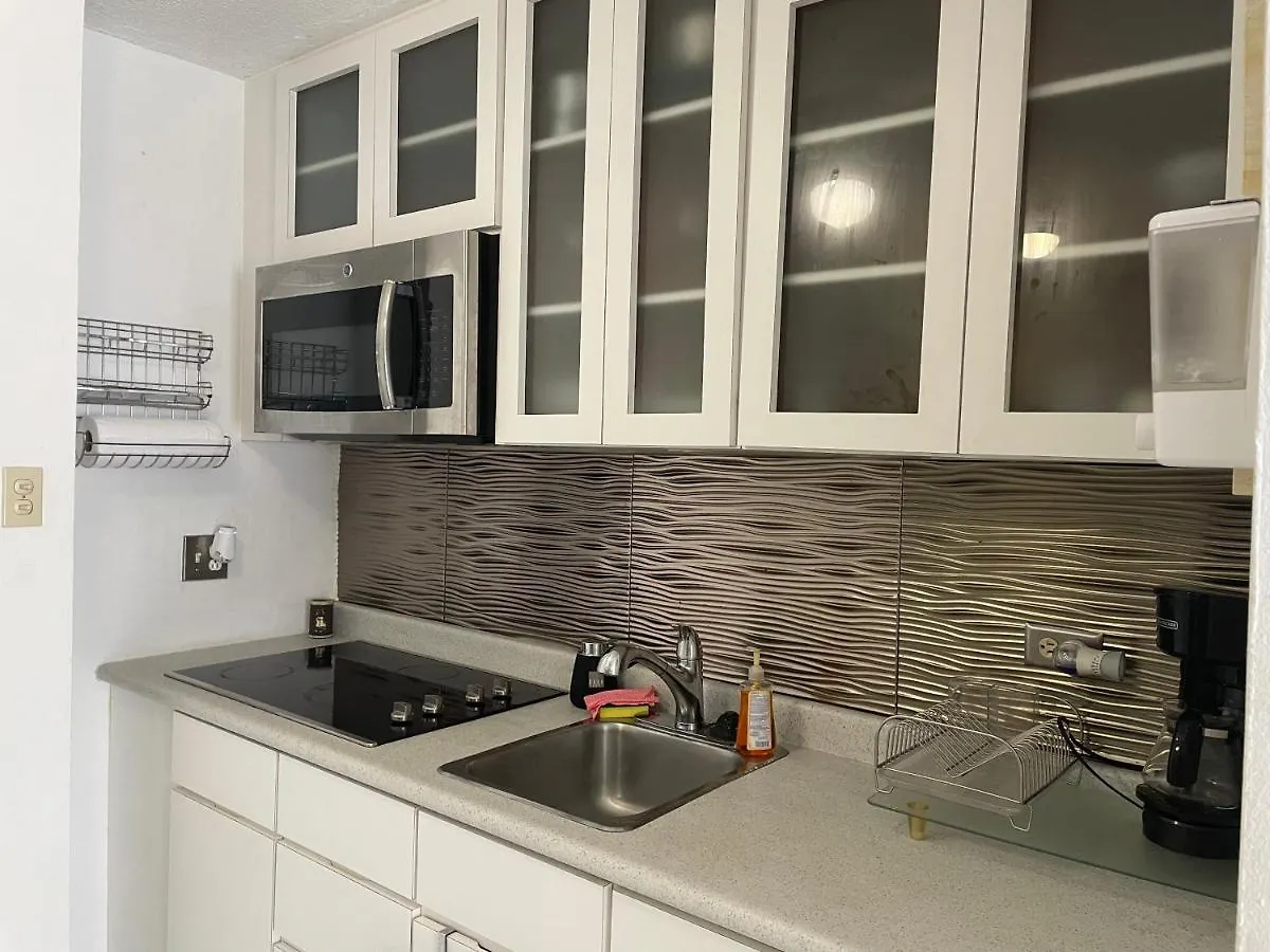 One Bedroom One Bathroom Studio Apartment San Juan 0*,